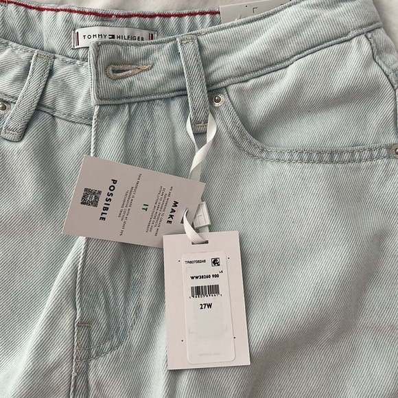 Tommy Hilfiger High Waist Light Wash Denim Short NWT - Picture 5 of 5